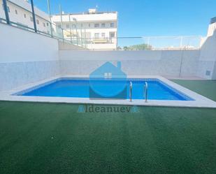 Piscina de Pis en venda en Almazora / Almassora amb Aire condicionat, Calefacció i Jardí privat