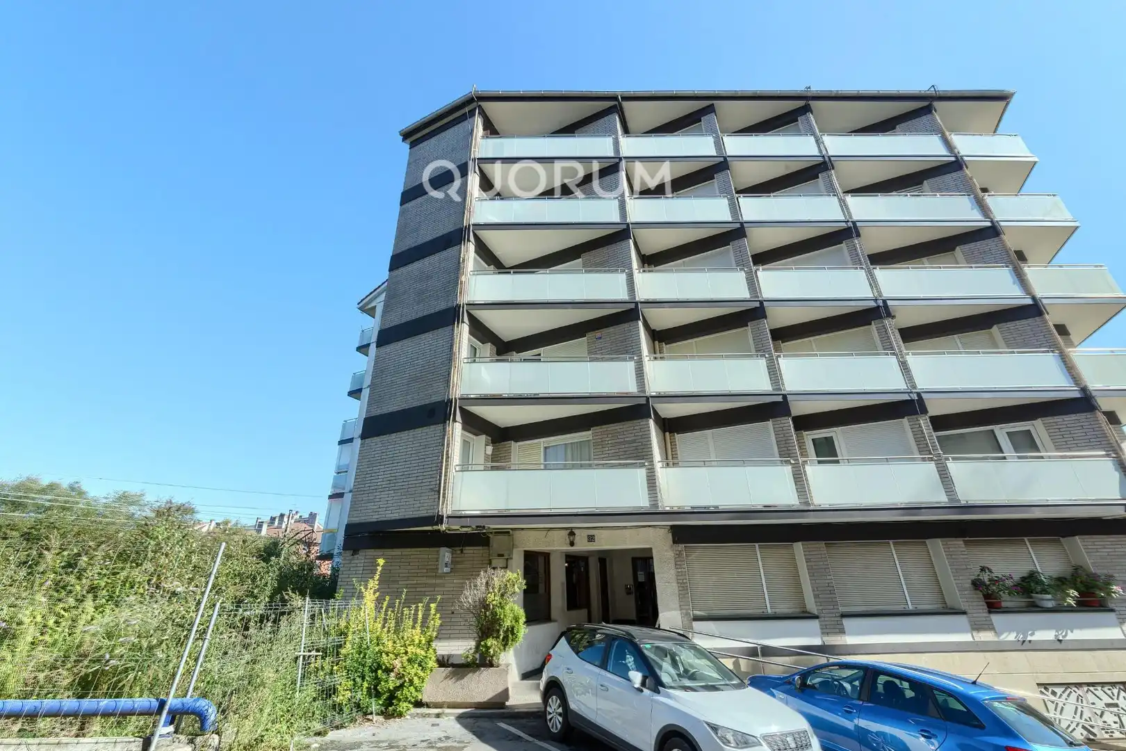 Vista exterior de Piso en venta en Arrigorriaga con Calefacción, Terraza y Trastero