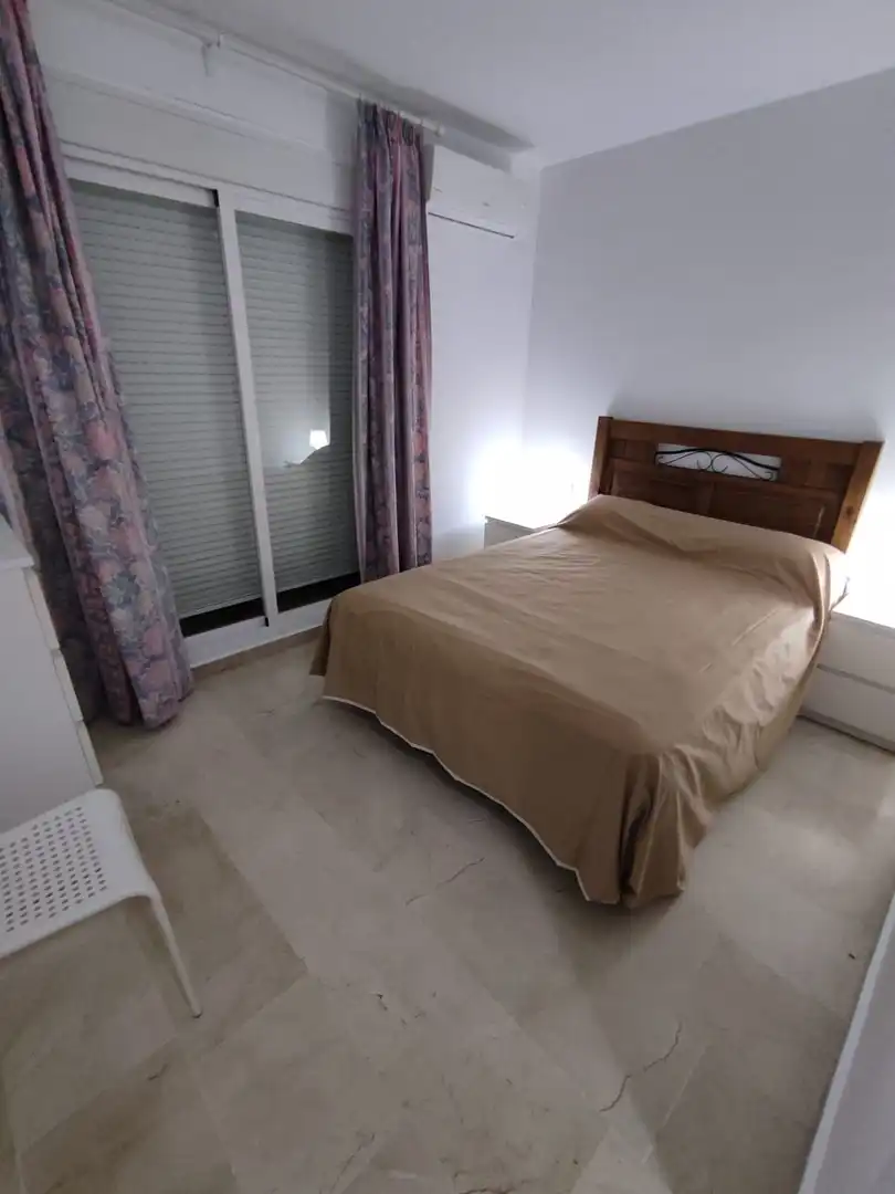 Bedroom of Flat for rent in Algeciras  with Air Conditioner, Furnished and Pets allowed