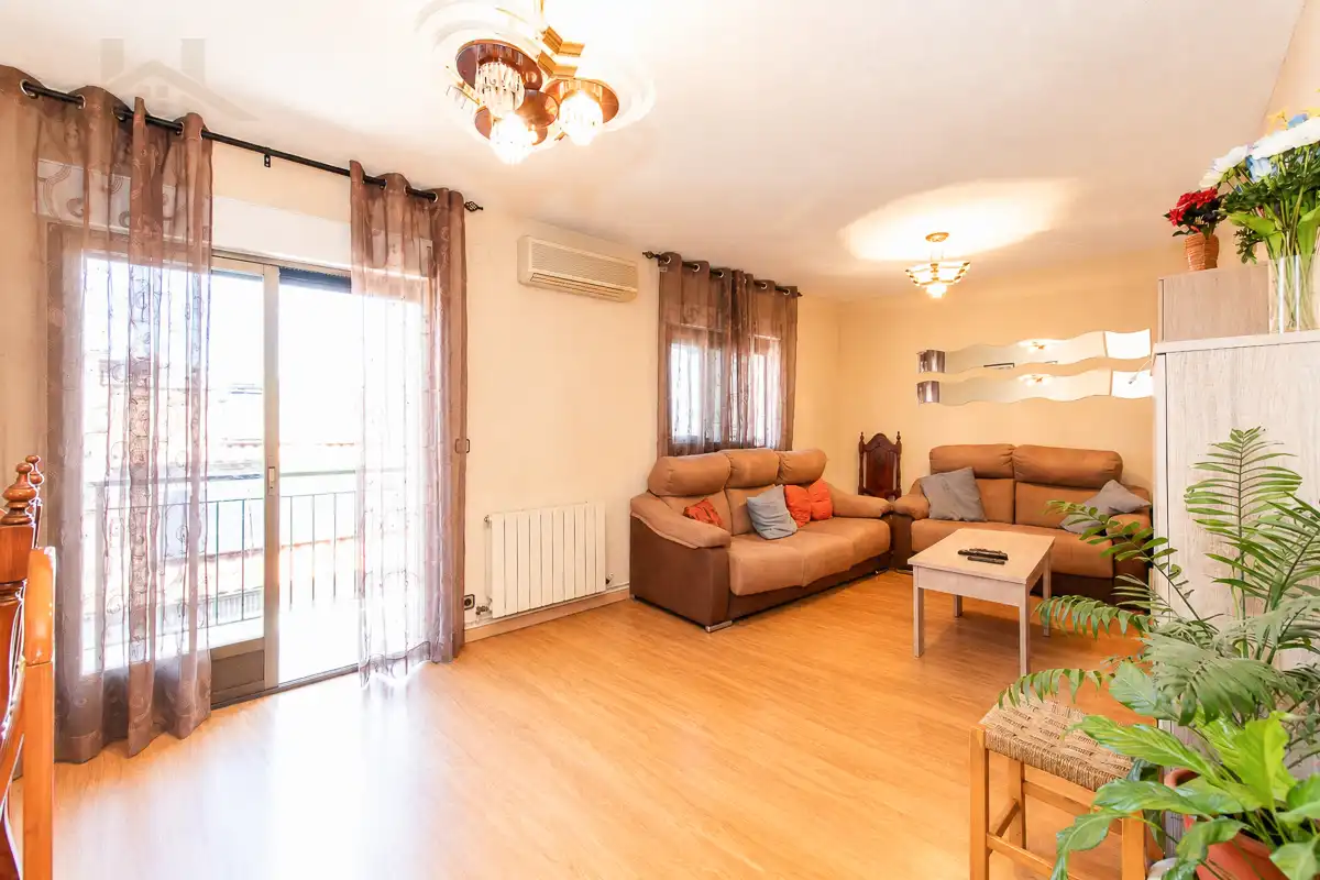 Wohnzimmer von Wohnung zum Verkauf in San Sebastián de los Reyes mit Klimaanlage, Heizung und Terrasse