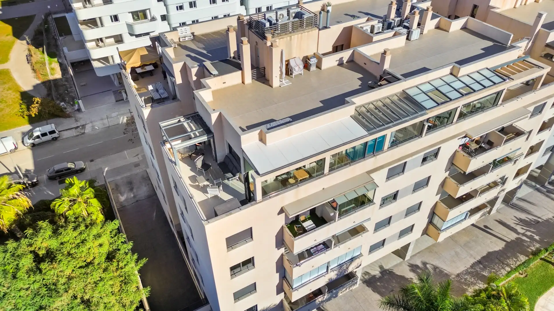 Außenansicht von Dachboden zum Verkauf in Vélez-Málaga mit Klimaanlage, Terrasse und Möbliert