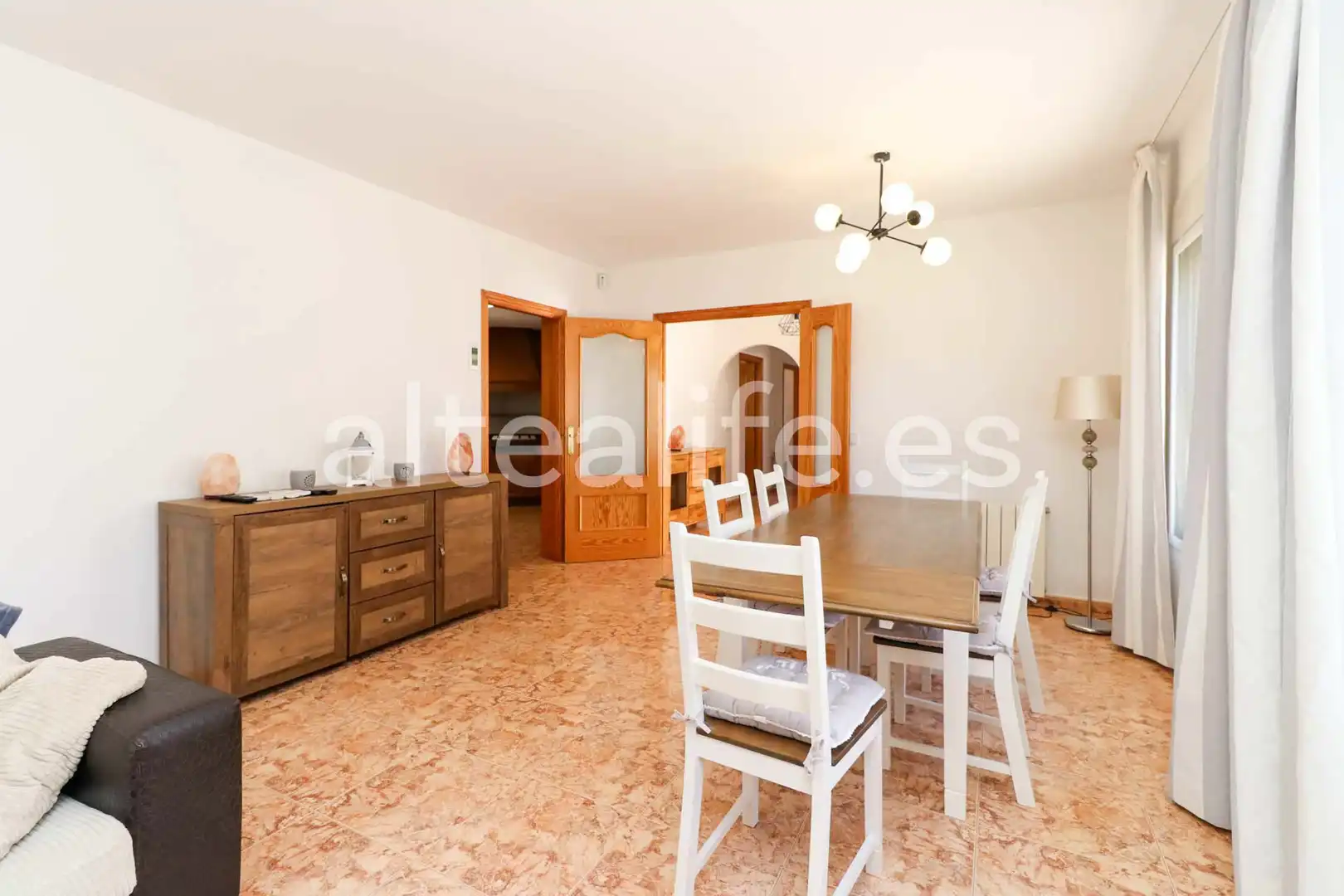 Casa o xalet de lloguer a Calle Londres, El Tossal - Bello Horizonte