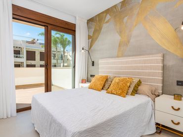 Bungalow d'obra nova amb piscina en venda a Calle Zv 54 13R