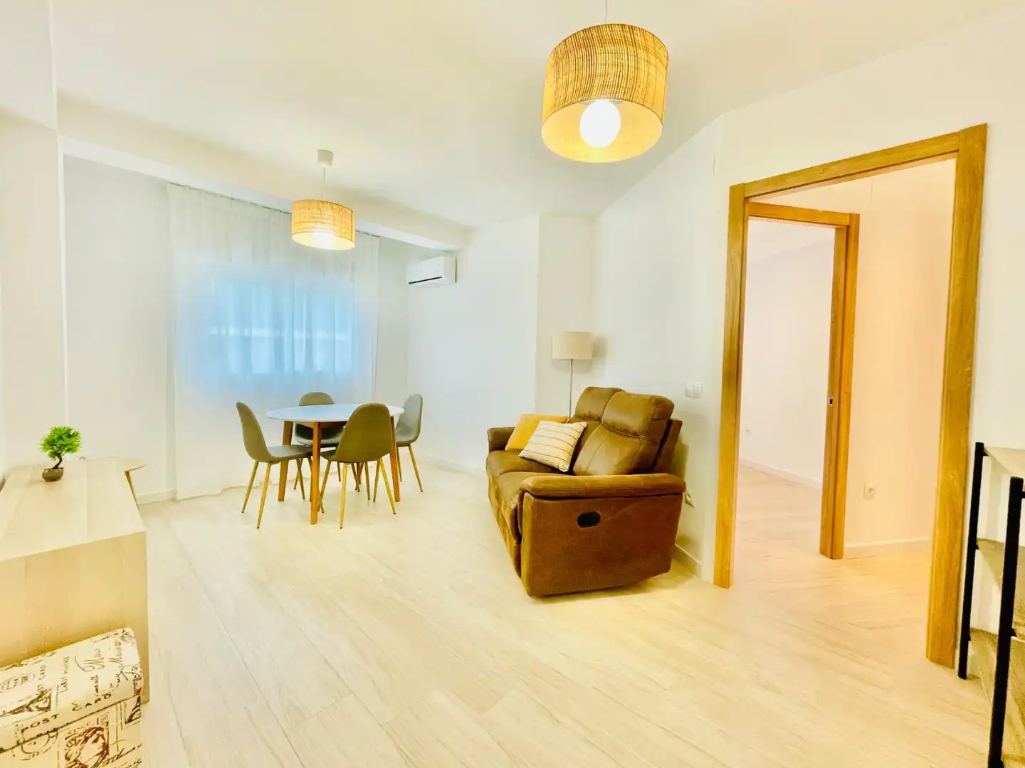 Wohnzimmer von Wohnung zur Miete in Córdoba mit Klimaanlage, Heizung und Terrasse