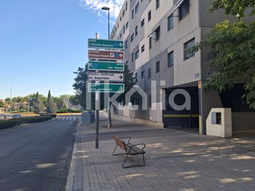 Moto amb ascensor en venda a Prado Santo Domingo - Ensanche