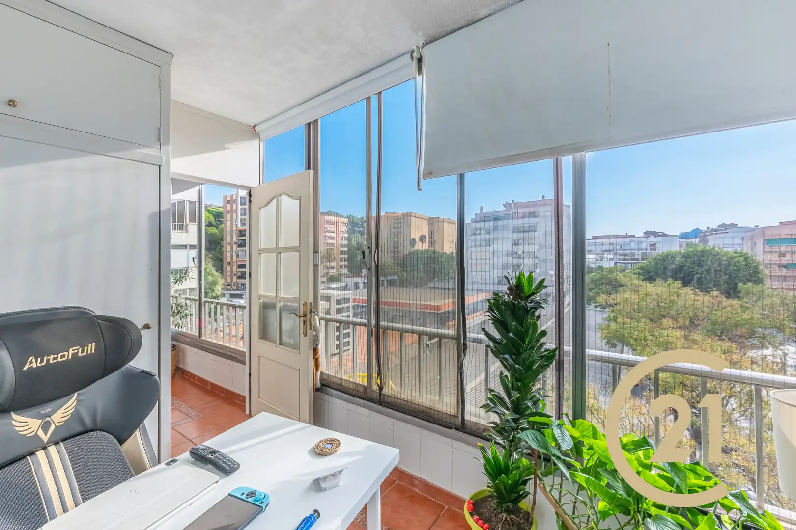 Flat with pool for sale in Avenida Ricardo Soriano 53, imagen 9