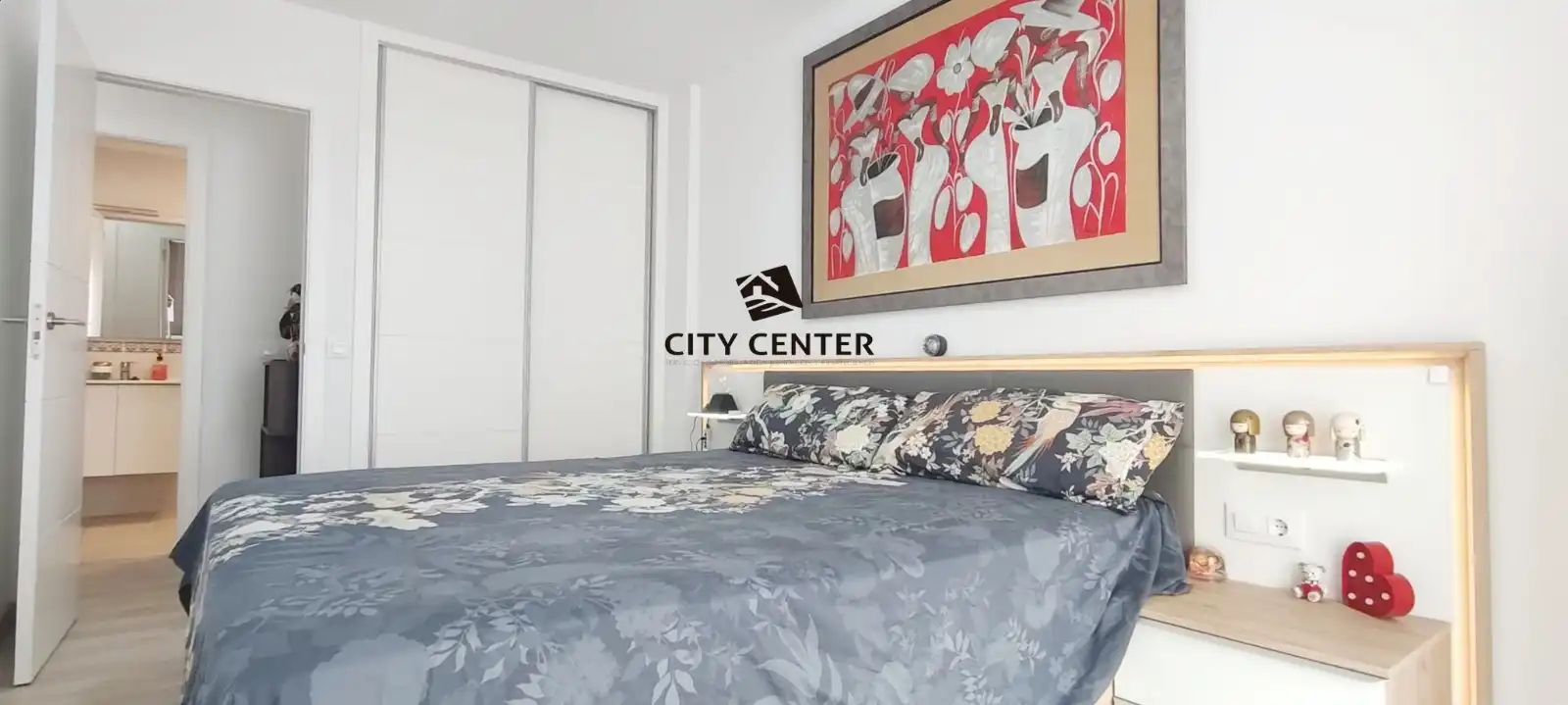Habitación de Piso en venta en Arona con Amueblado, Balcón y Piscina comunitaria