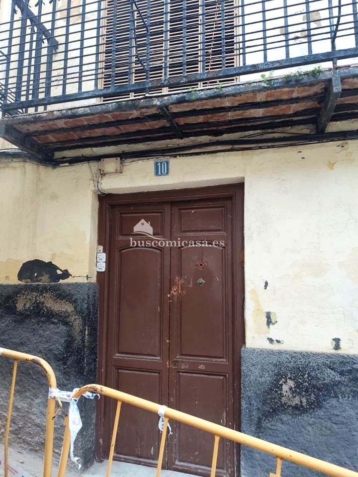Vista exterior de Piso en venta en  Jaén Capital