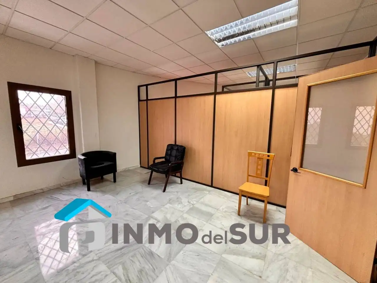 Mixte résidentiel à vendre à Poligono Industrial Mantón de Manila, imagen 3