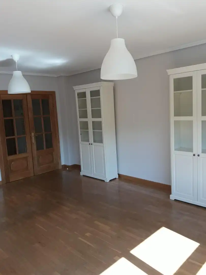 Living room of Flat for rent in Palencia  with Heating, Terrace and Storage room