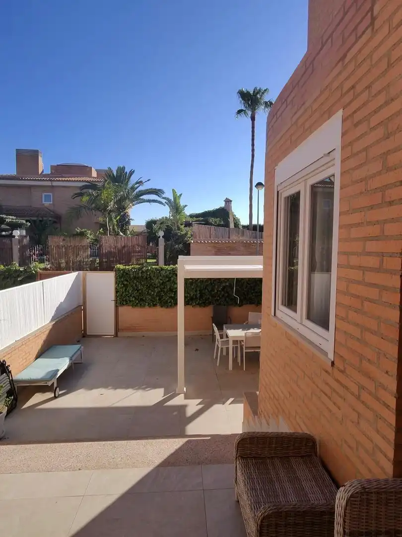 Terrassa de Casa adosada en venda en Sant Joan d'Alacant