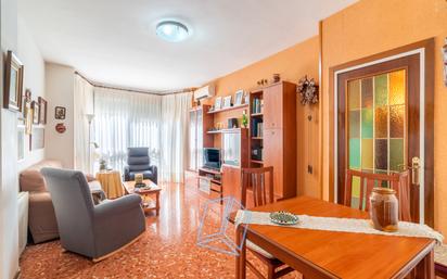 Sala d'estar de Pis en venda en  Barcelona Capital amb Terrassa