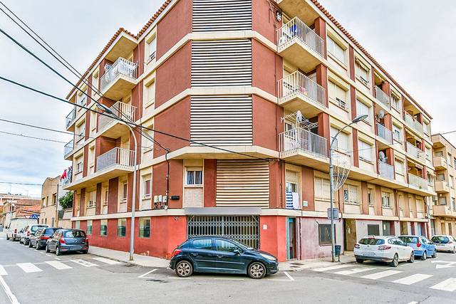 Local comercial en Venta en C/ Montoliu en El Morell