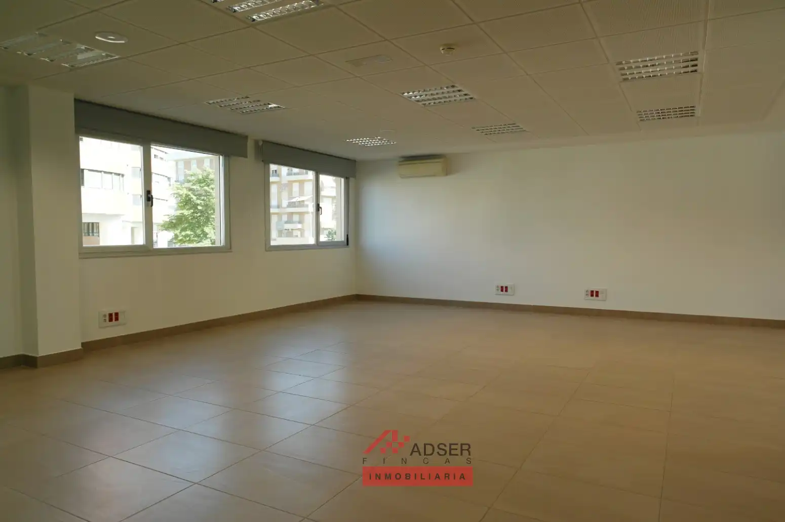 Oficina de alquiler en  Logroño con Aire acondicionado, Calefacción y Trastero