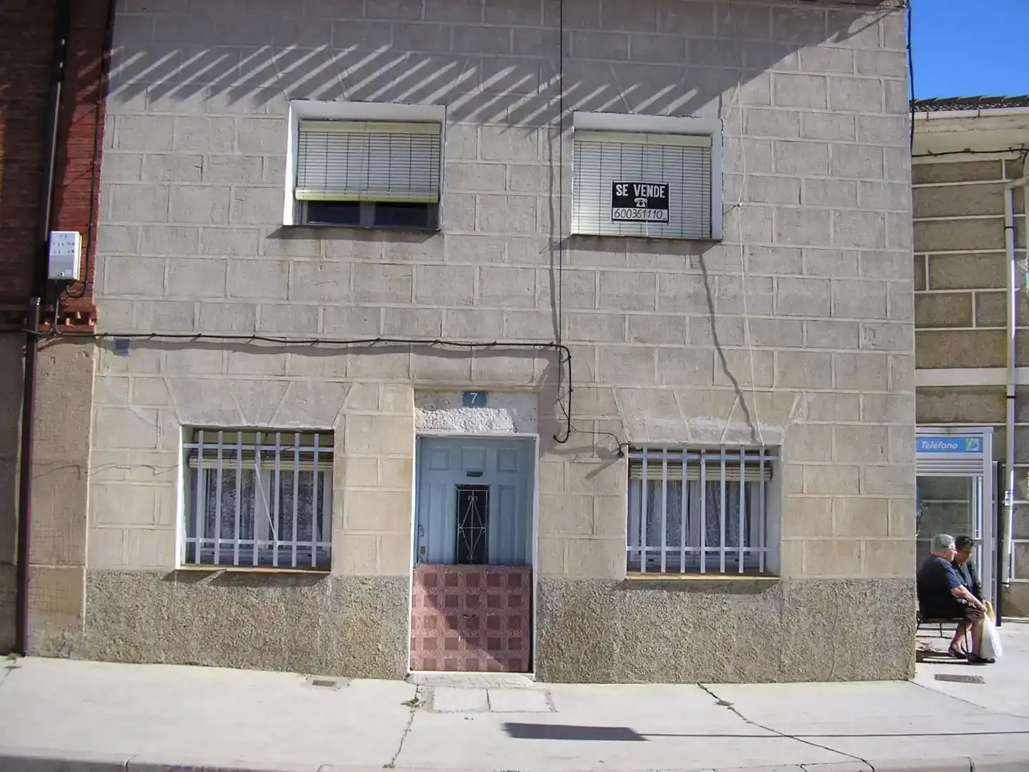 Exterior view of Flat for sale in Torquemada  with Furnished, Oven and Washing machine