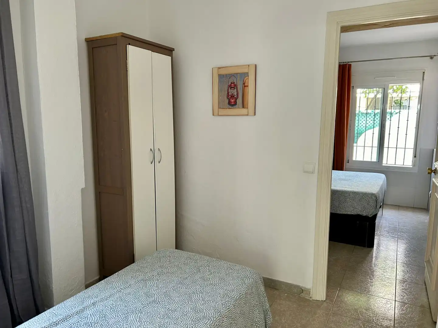 Habitación de Planta baja en venta en Estepona con Jardín privado, Terraza y Piscina