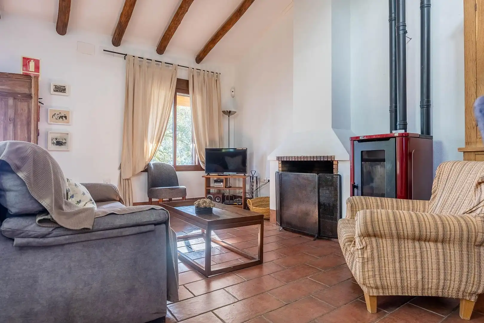 Casa rústica amb piscina en venda a Galaroza, imagen 6