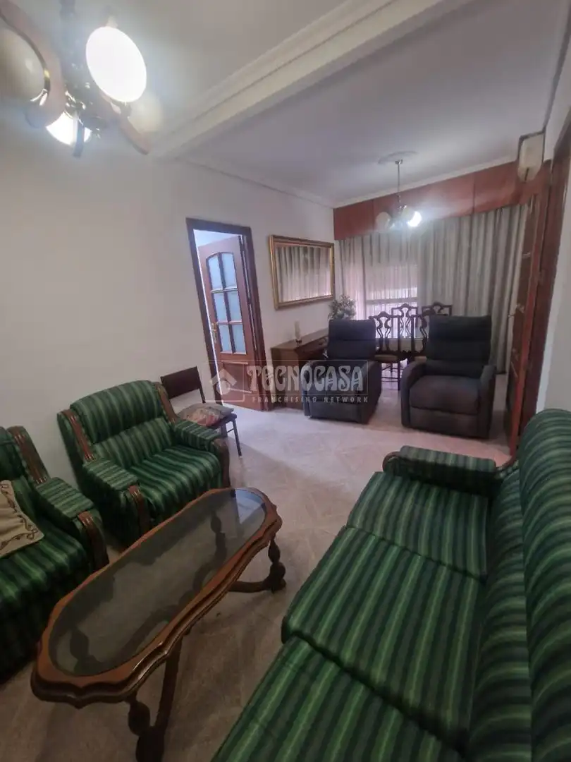 Sala de estar de Piso en venta en Córdoba con Aire acondicionado, Terraza y Amueblado