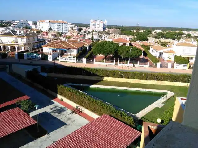 Vista exterior de Piso en venta en Almonte con Aire acondicionado, Calefacción y Terraza