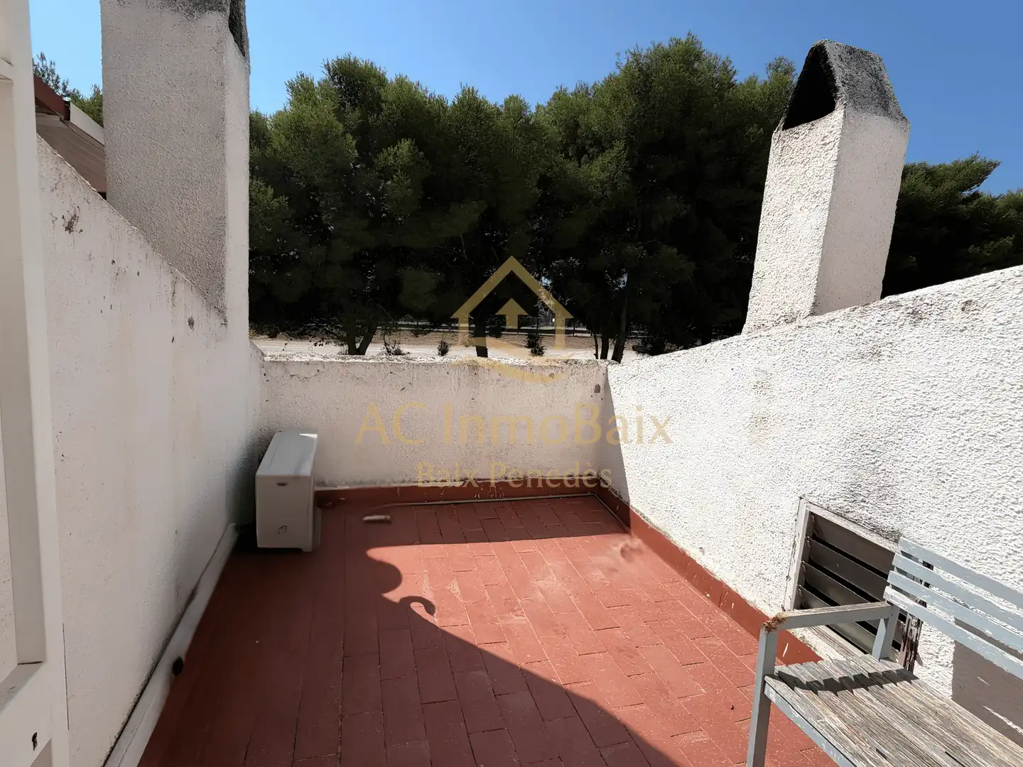 Terrassa de Casa adosada en venda en Cubelles amb Parquet i Terrassa