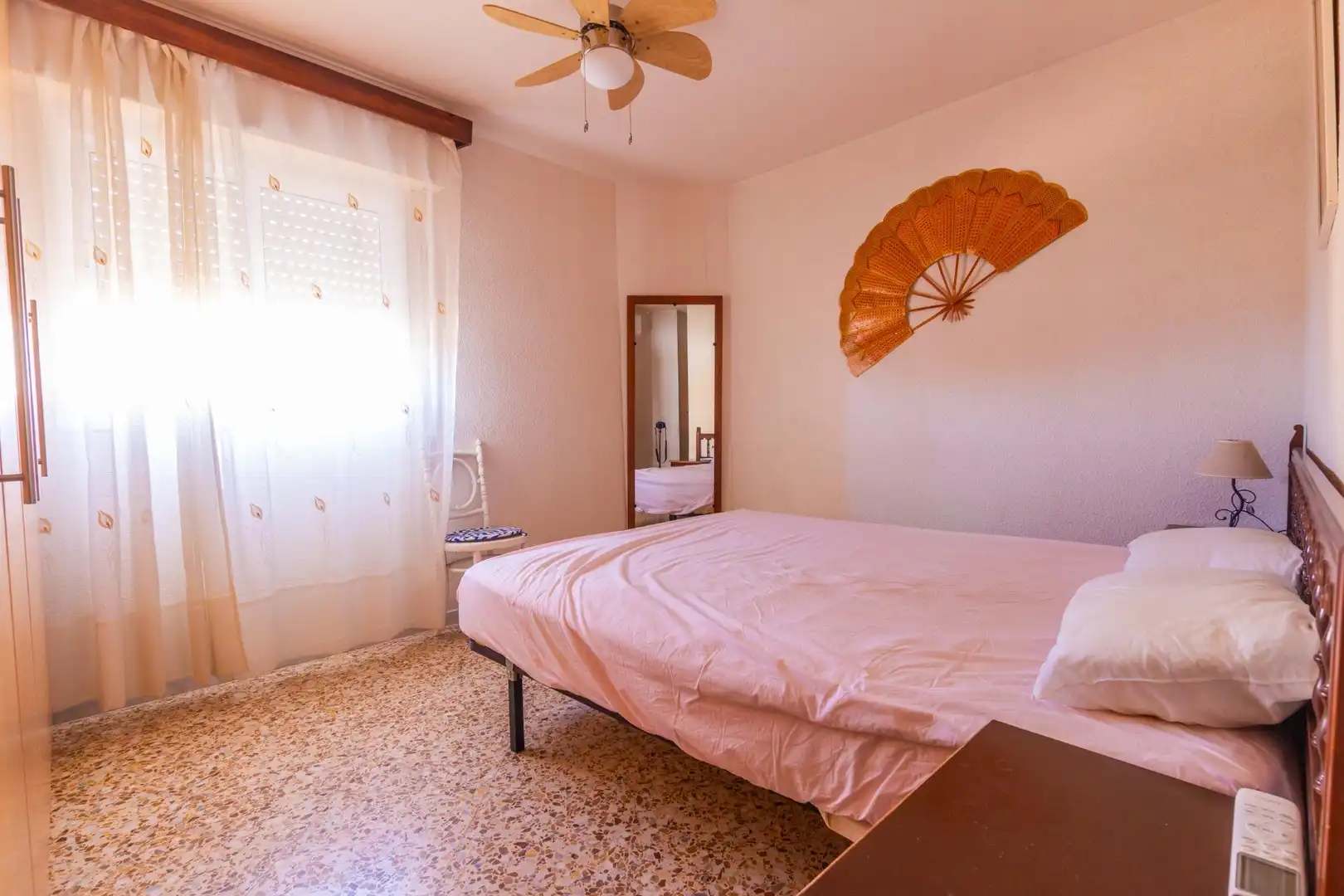 Habitación de Piso en venta en Águilas con Terraza, Amueblado y Balcón
