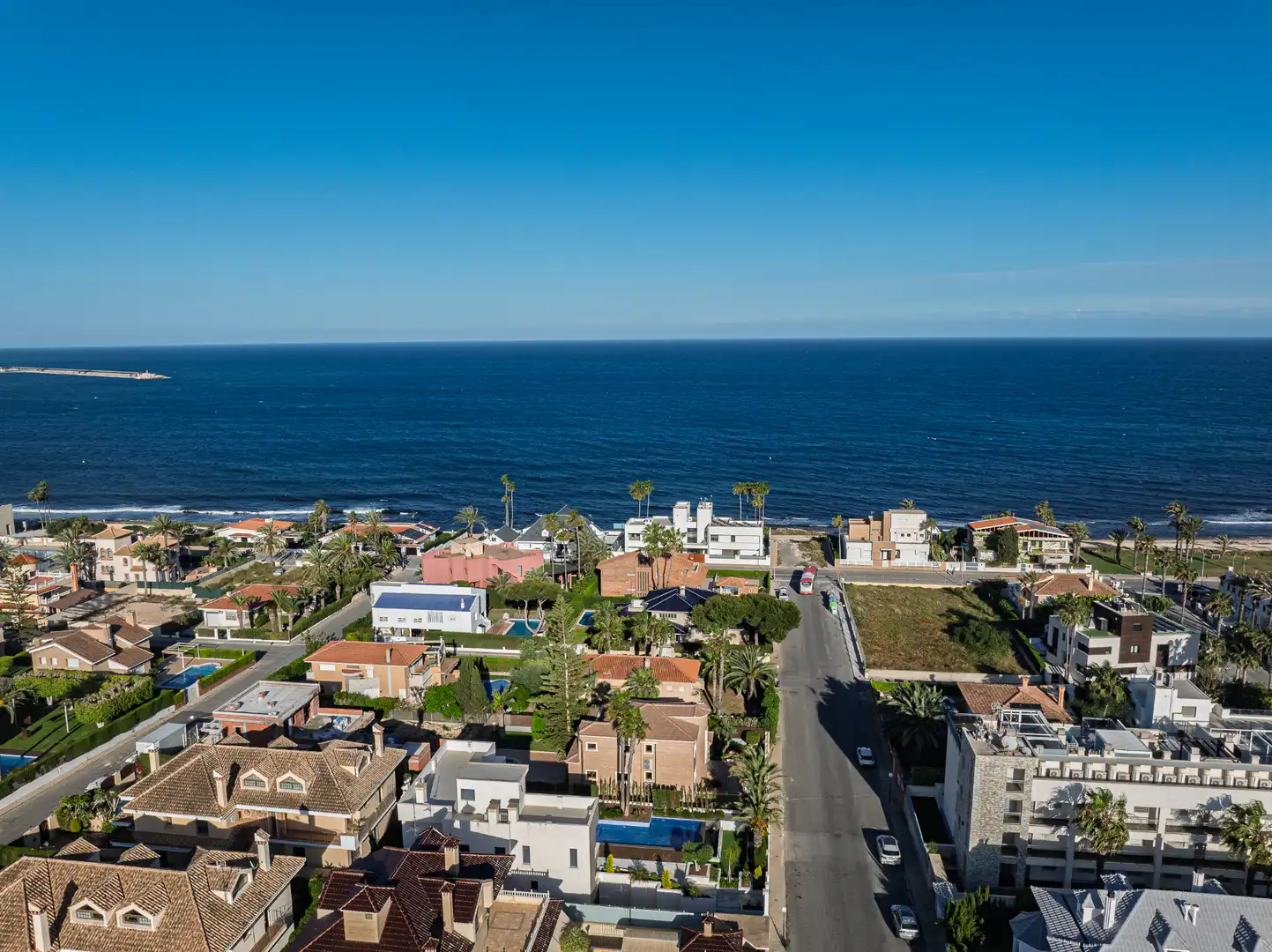 Vista exterior de Casa o chalet en venta en Torrevieja con Aire acondicionado, Calefacción y Jardín privado