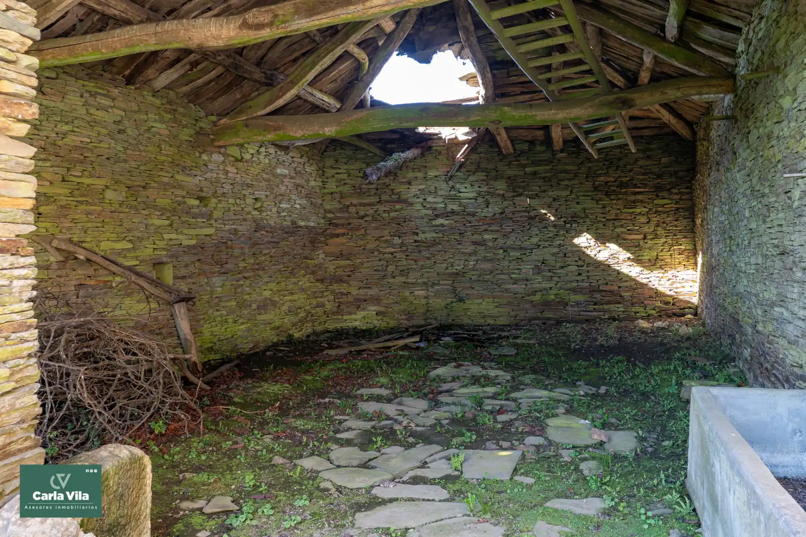 Finca rústica en venta en Lugo con Jardín privado y Balcón