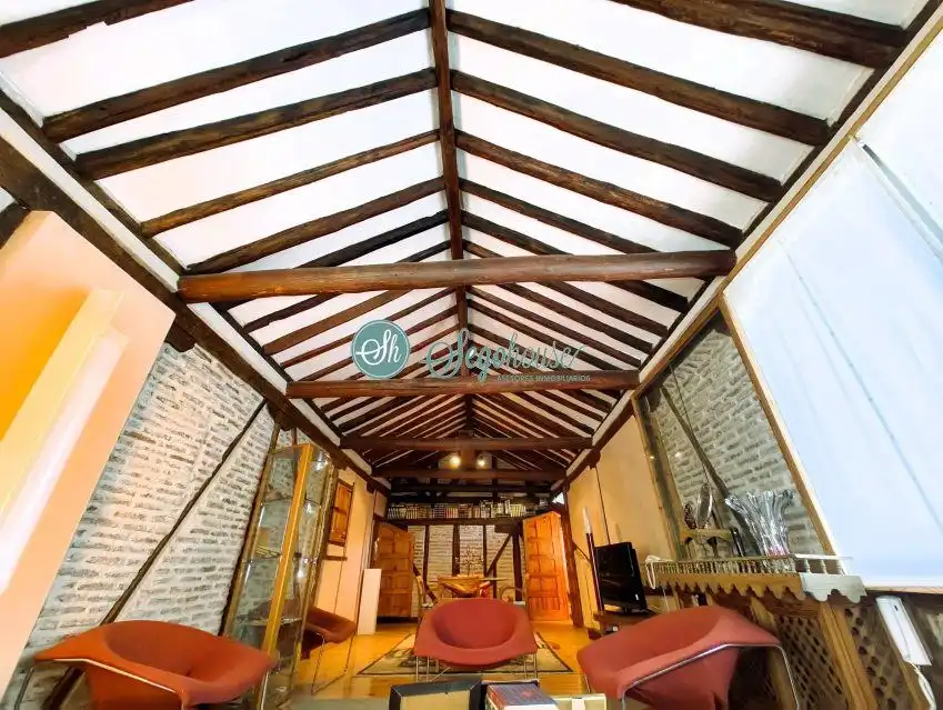 Flat for sale in Segovia  with Heating