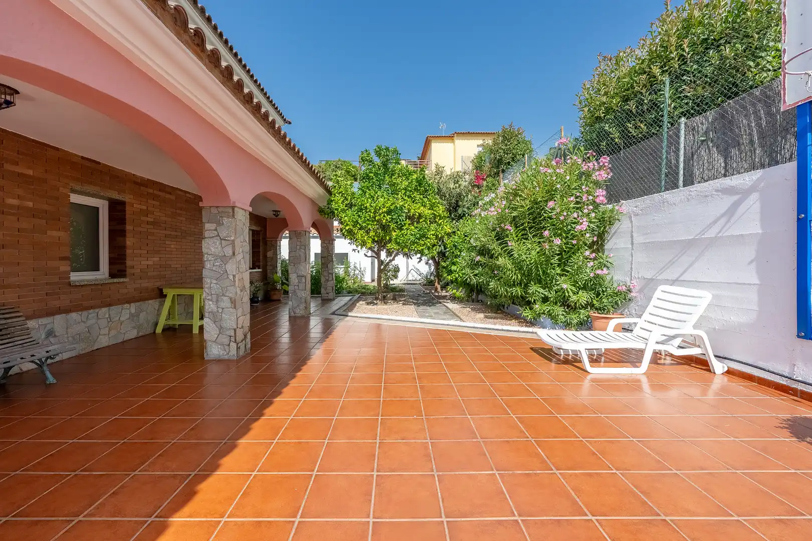 Terraza de Casa o chalet en venta en Badalona con Aire acondicionado, Calefacción y Jardín privado