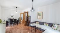 Sala d'estar de Pis en venda en  Granada Capital amb Aire condicionat, Calefacció i Balcó