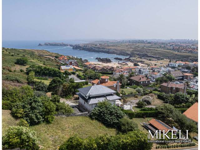 Casa-chalet en Venta en Avenida San Juan de la Canal en Soto de la Marina