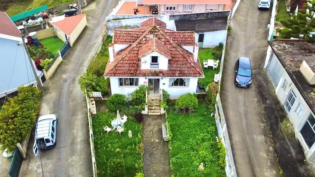 Exterior view of House or chalet for sale in Laxe