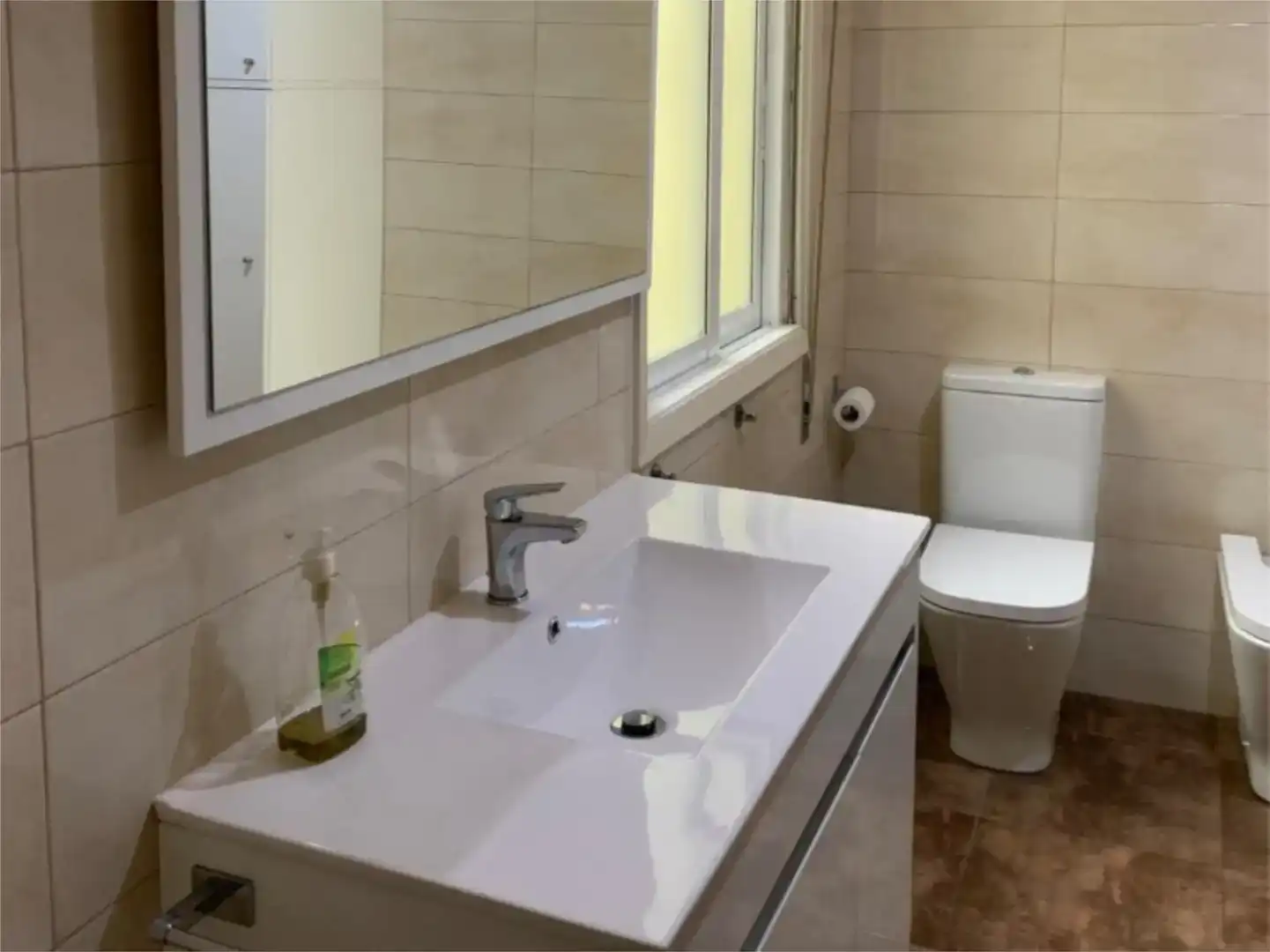 Bany de Apartament de lloguer en Ourense Capital 