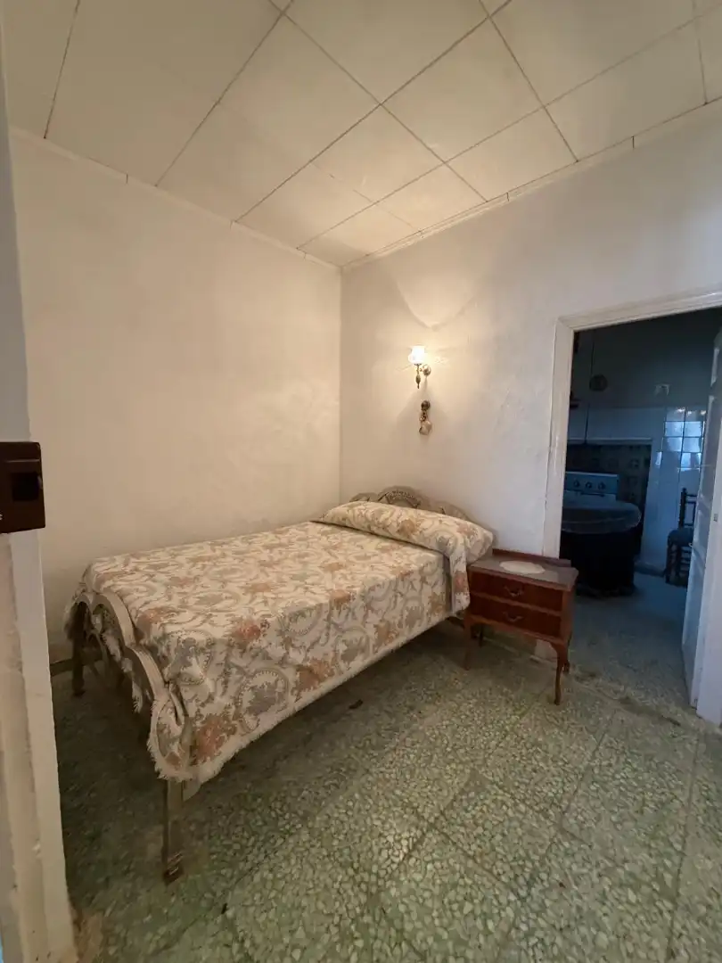 Habitación de Finca rústica en venta en Tarazona de Guareña con Trastero y Amueblado