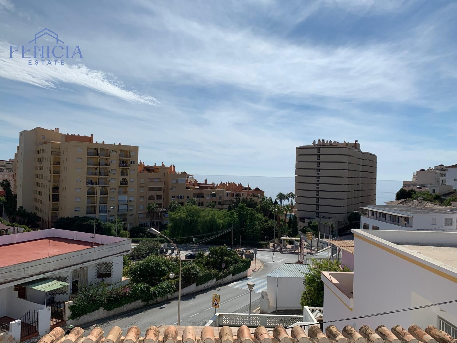 Vista exterior de Dúplex en venda en Almuñécar amb Jardí privat, Terrassa i Traster