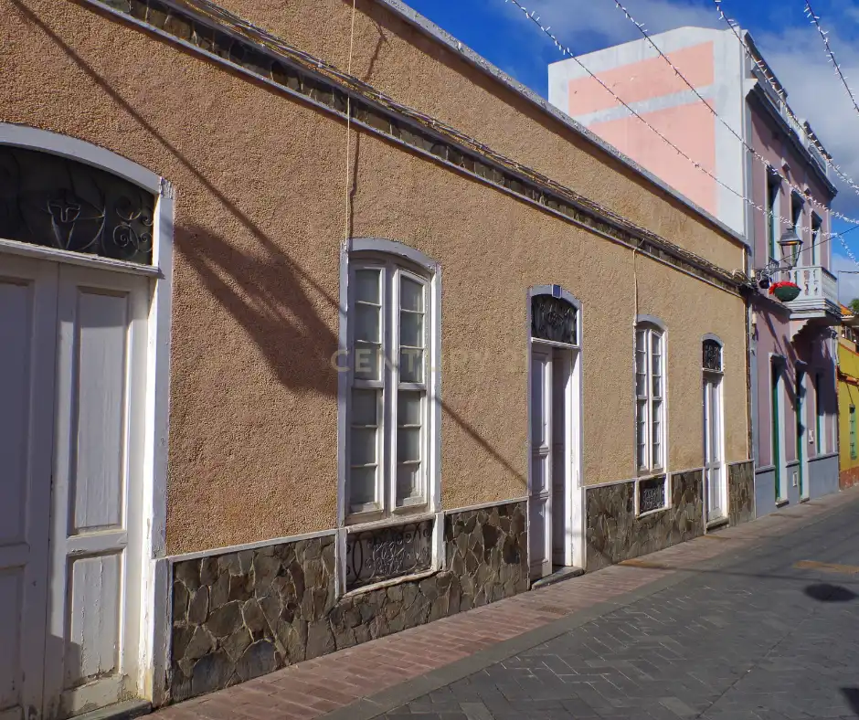 Vista exterior de Casa o xalet en venda en Guía de Isora