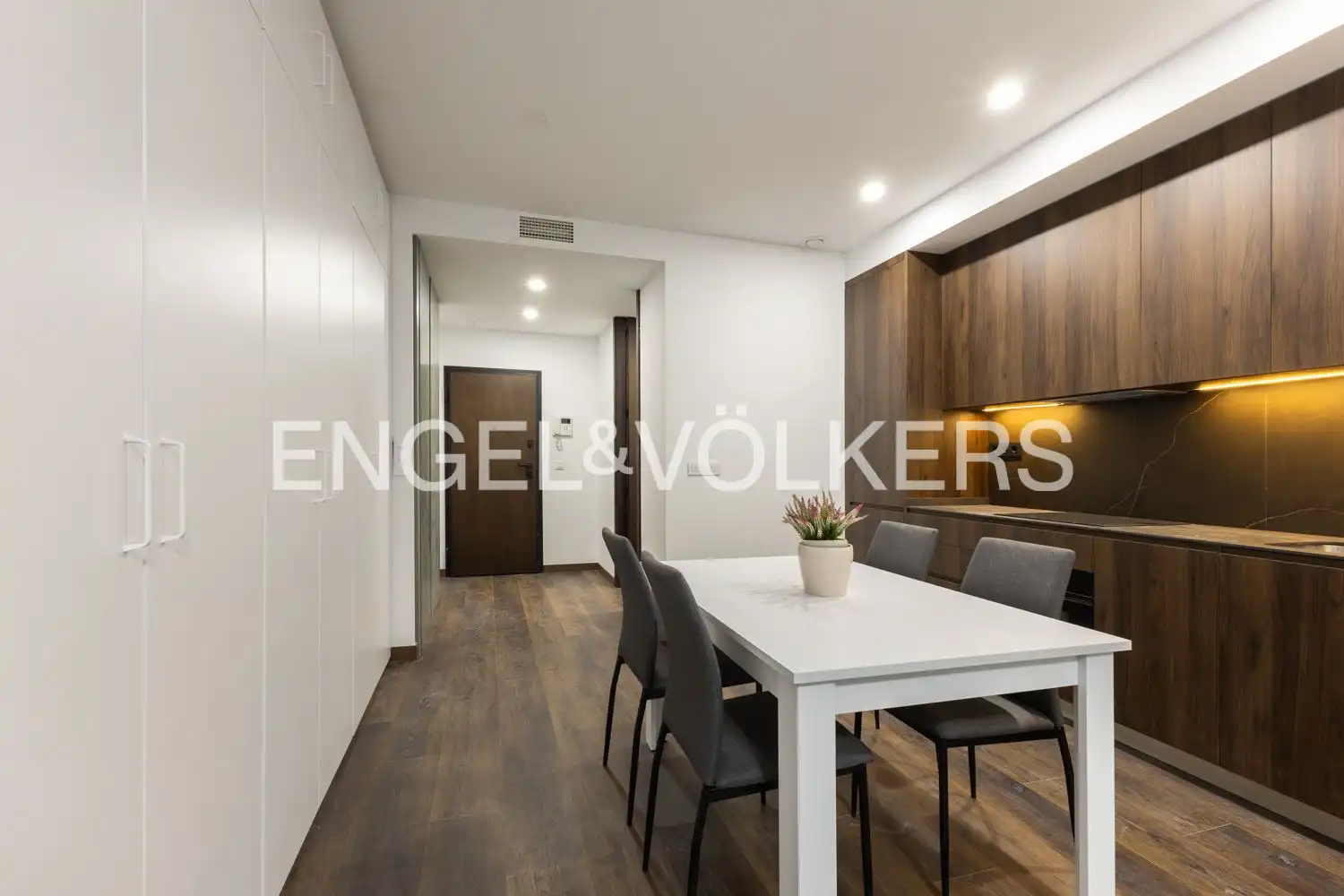 Esszimmer von Wohnung zur Miete in Ciutat Vella 