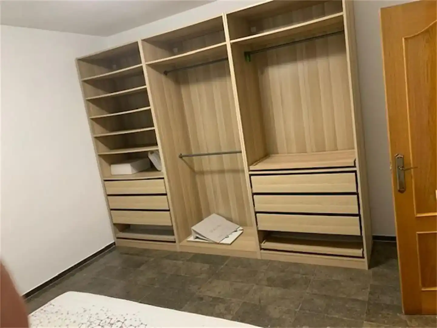 Dormitori de Casa o xalet en venda en Cerdanyola del Vallès amb Aire condicionat i Balcó