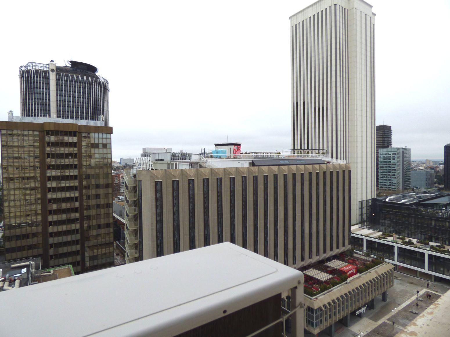 Flat for rent in Madrid - Avenida del General Peron, Cuatro Caminos - Azca