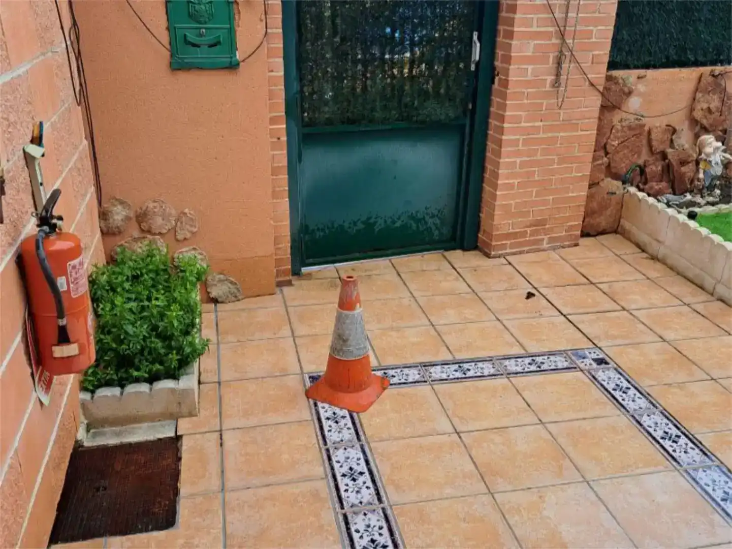 Vista exterior de Casa o chalet en venta en Valdeavero con Balcón