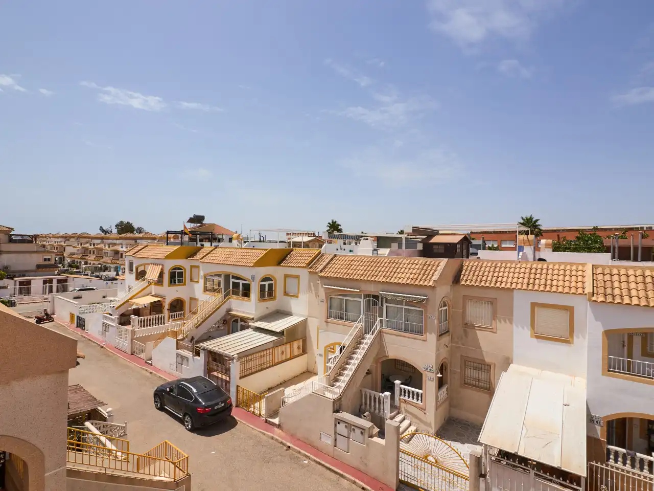 Vista exterior de Àtic en venda en Torrevieja amb Aire condicionat, Calefacció i Terrassa