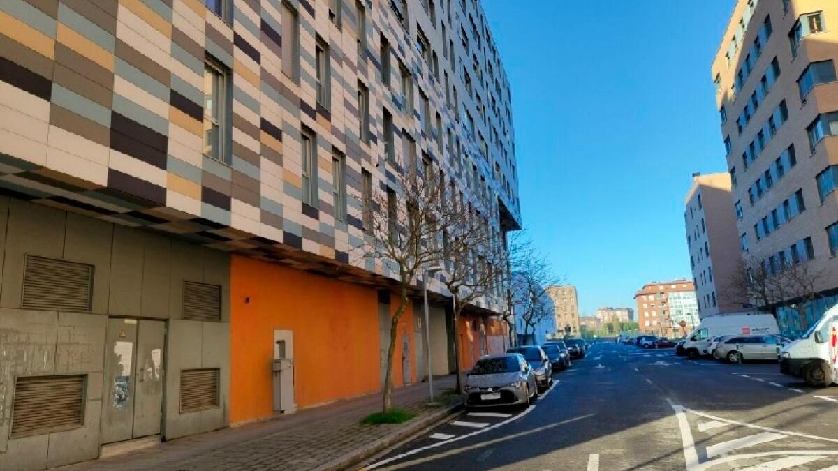 Geschaftsraum zum verkauf in BULEVAR DE SALBURUA, 50, Salburua - Arantzabela
