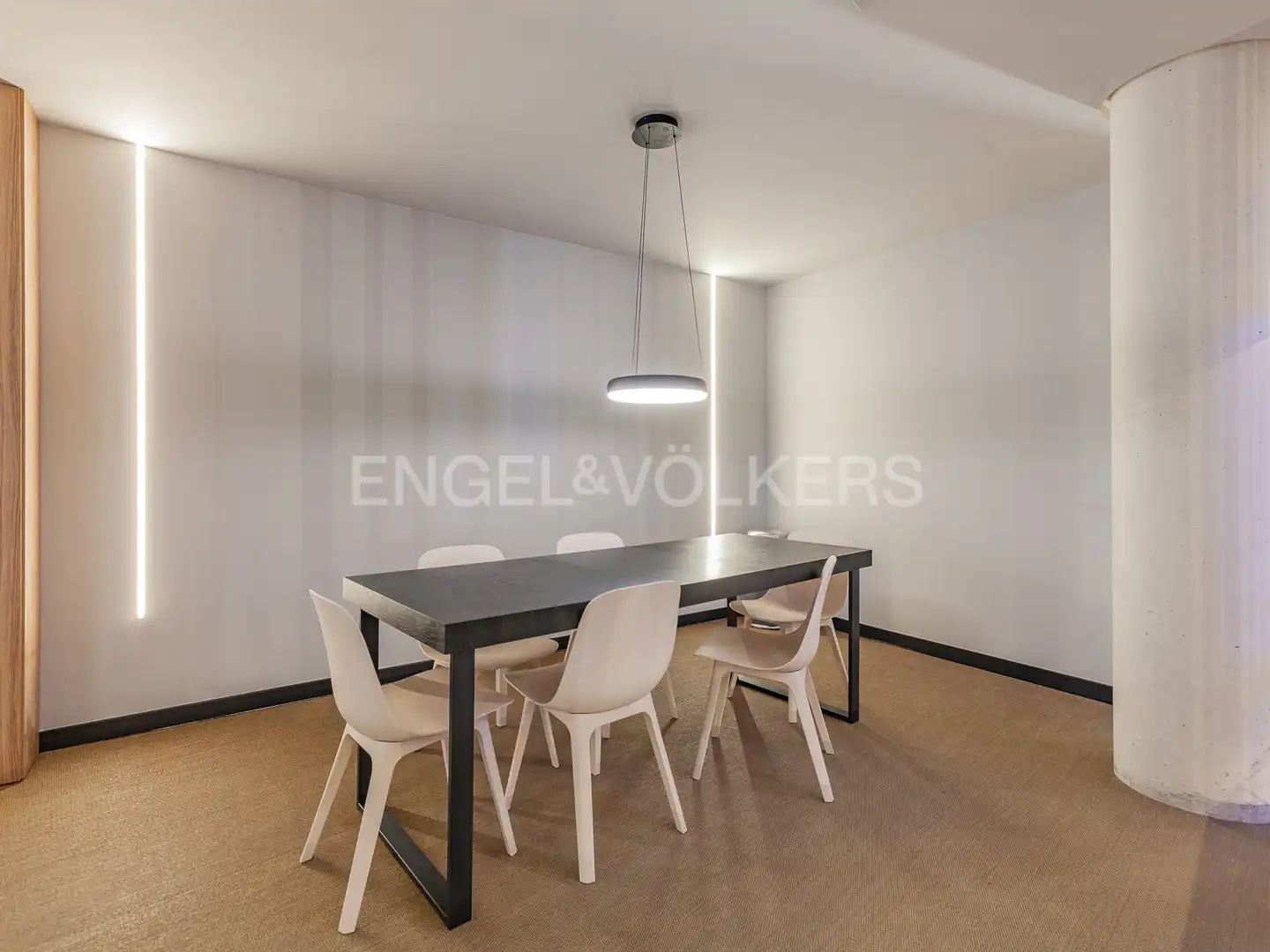 Comedor de Piso de alquiler en Esplugues de Llobregat con Aire acondicionado, Calefacción y Jardín privado