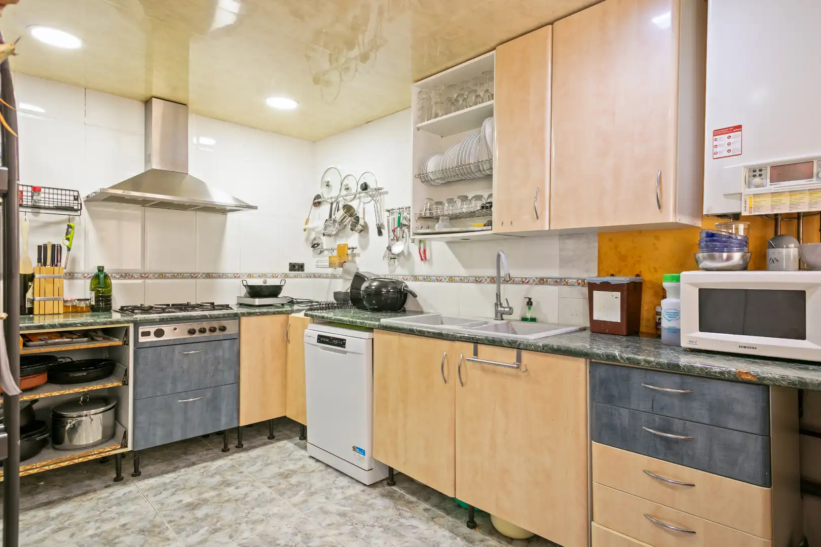 Bajo en venta en Vista Alegre, imagen 12