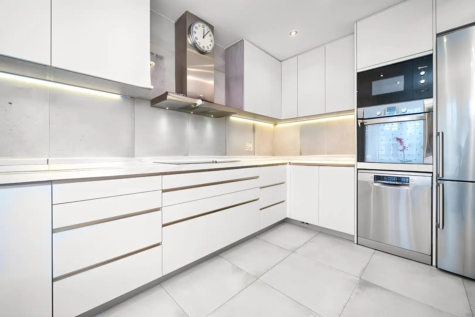 Cocina de Casa o chalet de alquiler en Pozuelo de Alarcón con Calefacción, Jardín privado y Terraza