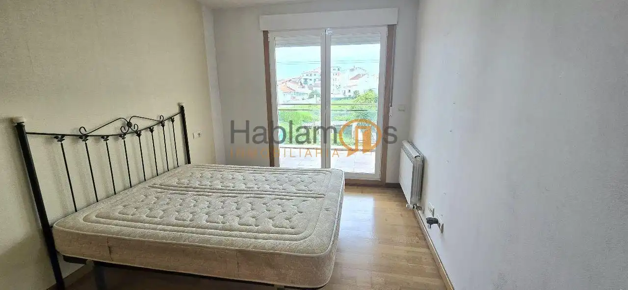 Habitación de Piso en venta en Vilagarcía de Arousa con Calefacción, Terraza y Trastero