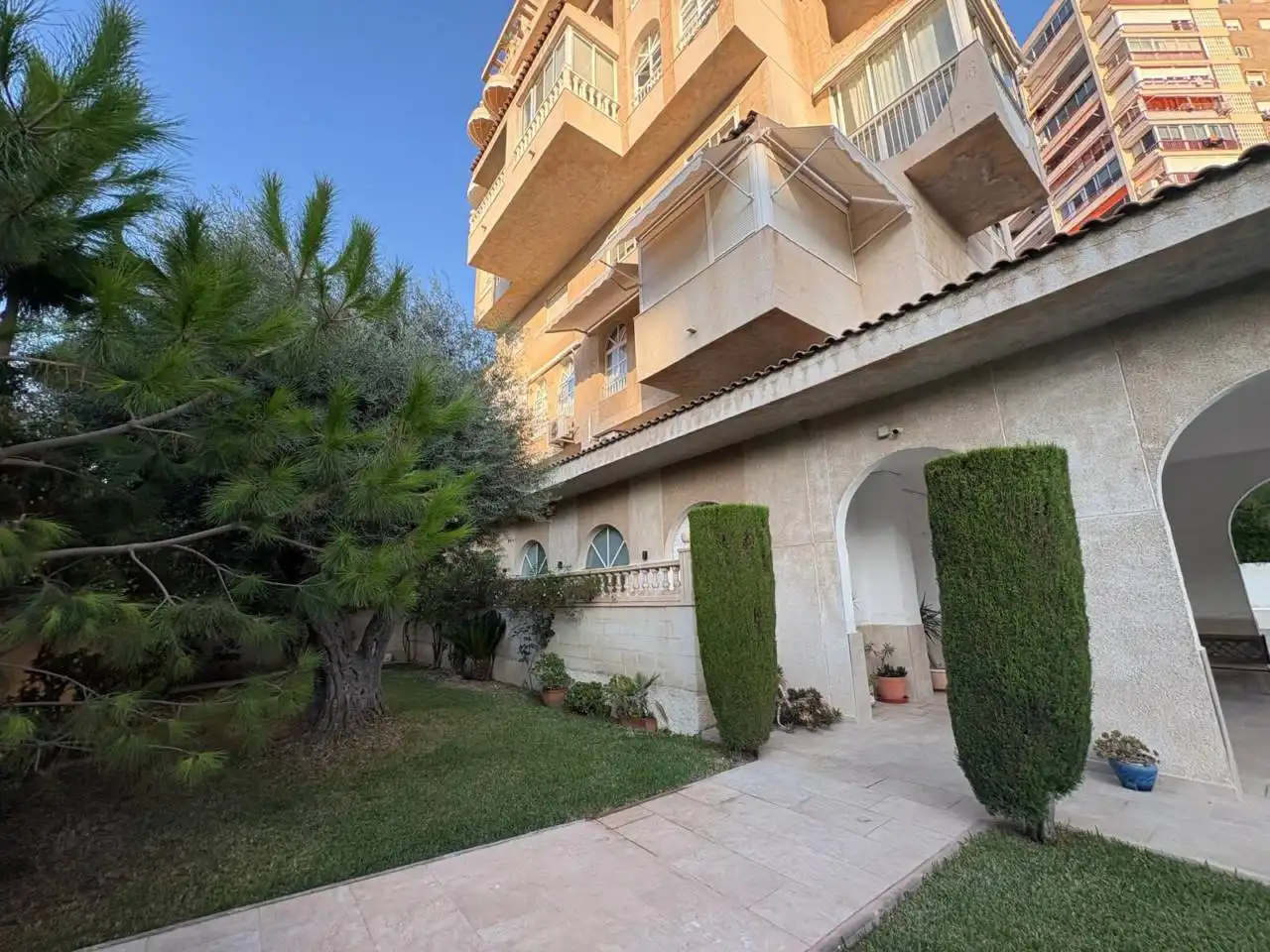 Piso con terraza en venta en Avenida Condomina, imagen 21