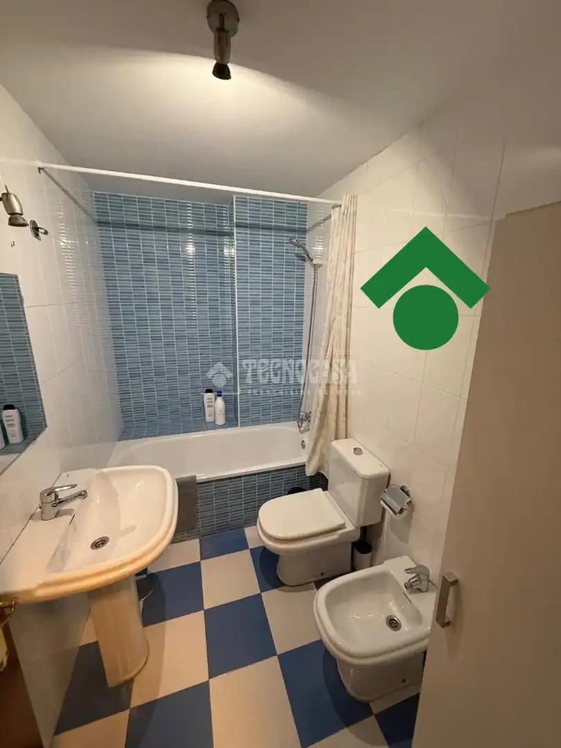 Baño de Piso en venta en Cádiz