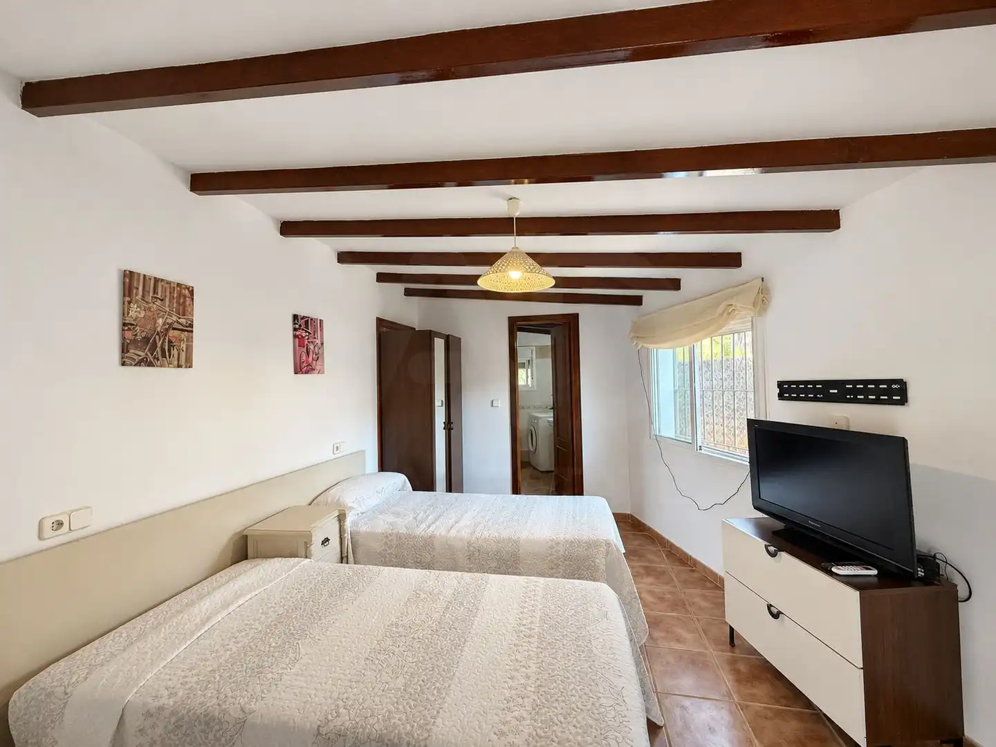 Dormitori de Casa o xalet en venda en Tarifa amb Aire condicionat i Terrassa