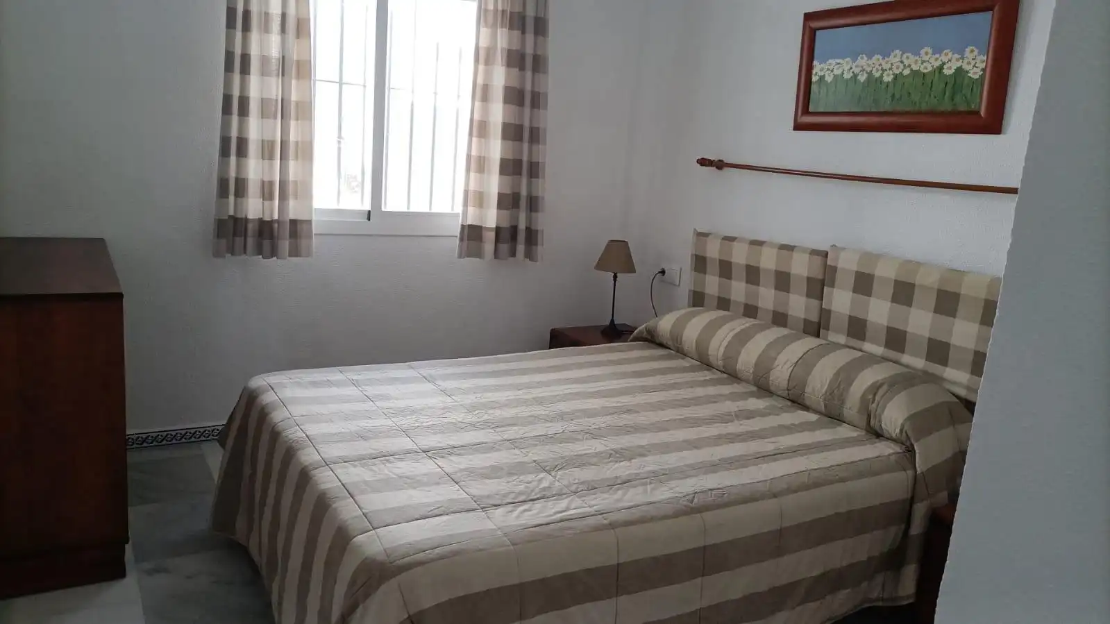 Dormitori de Apartament en venda en Chiclana de la Frontera amb Jardí privat, Terrassa i Moblat
